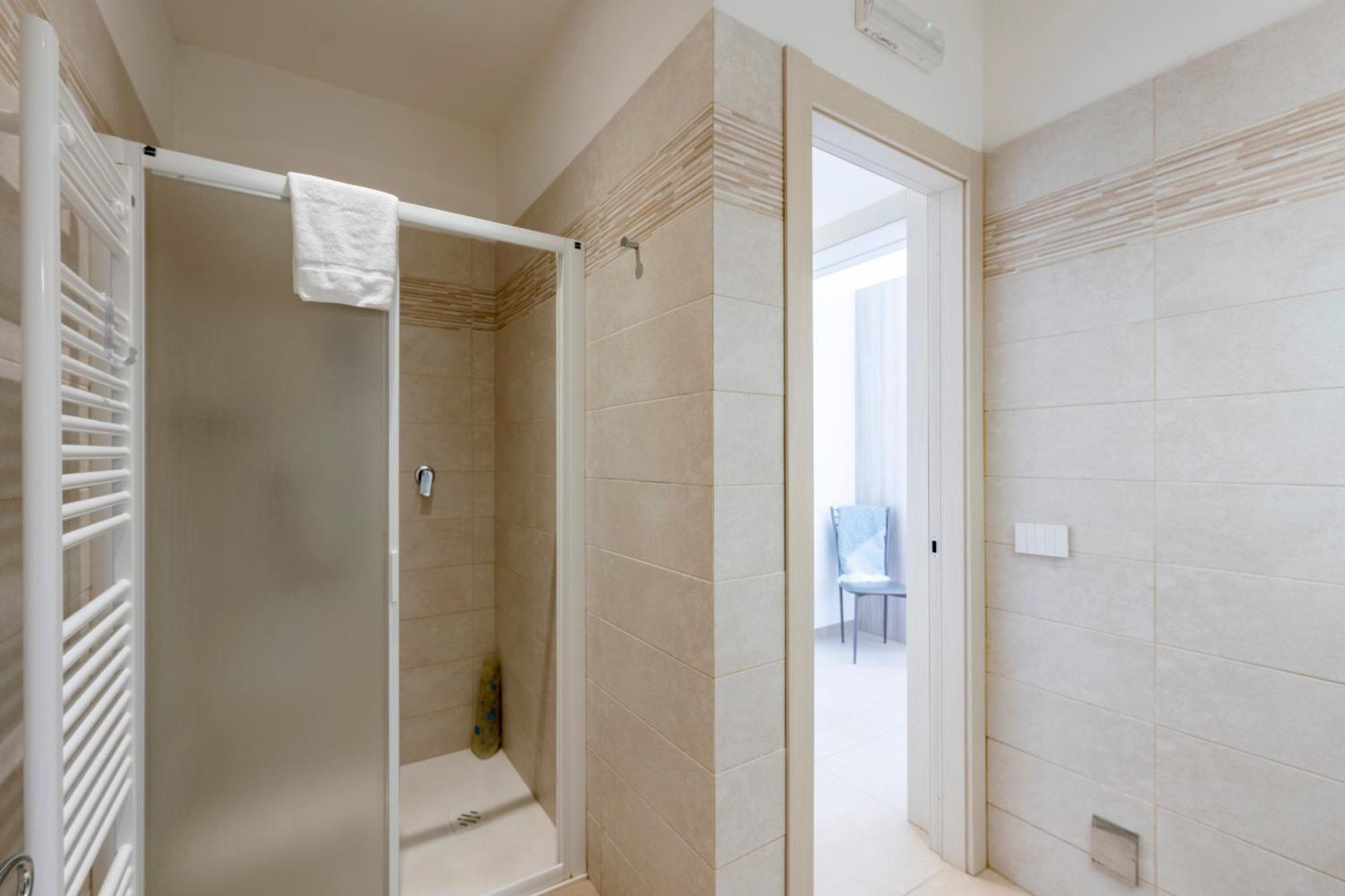 La Suite 2 Ondina Viareggio 200M From Sea - Happy Rentals Экстерьер фото