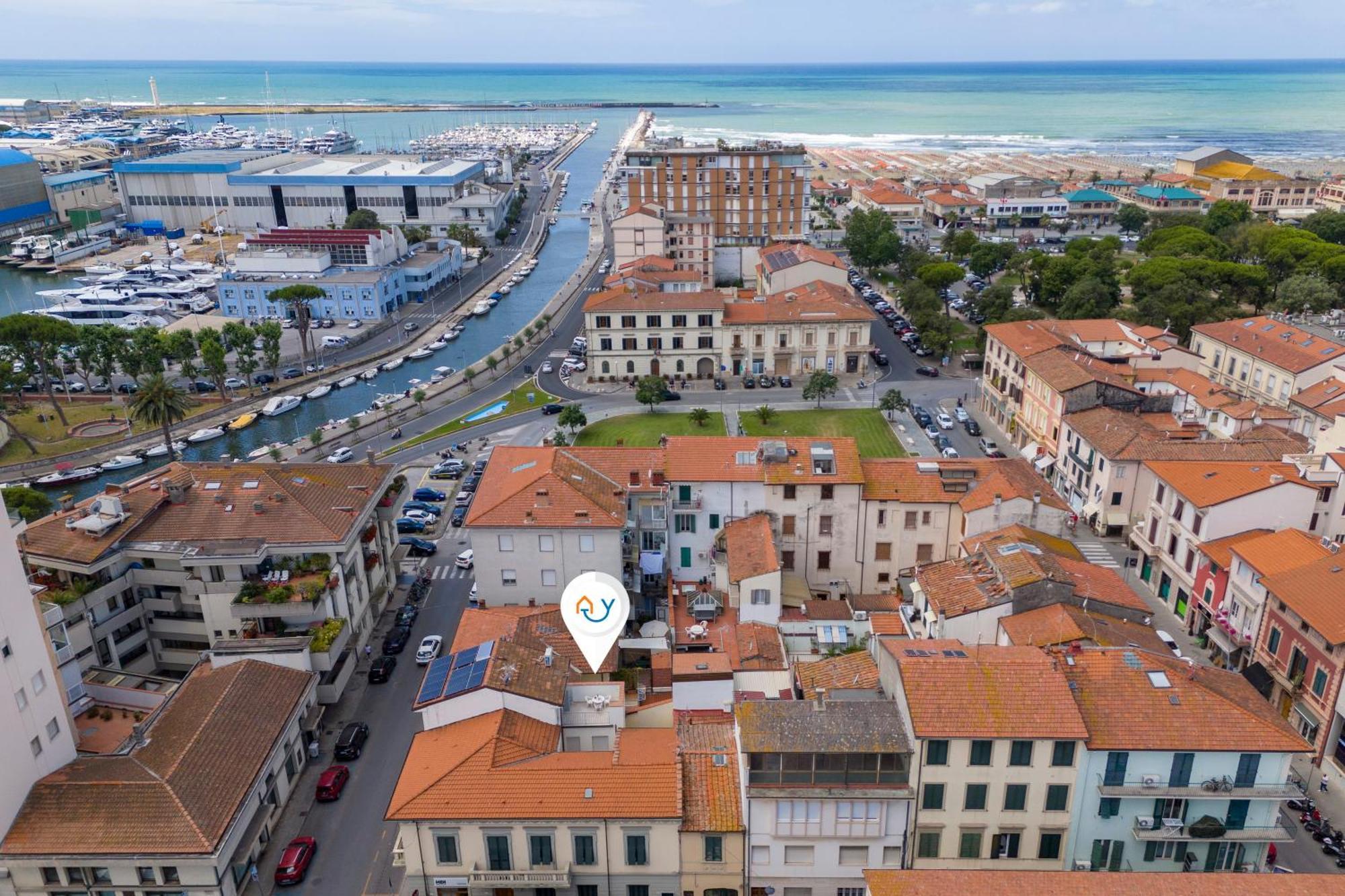 La Suite 2 Ondina Viareggio 200M From Sea - Happy Rentals Экстерьер фото